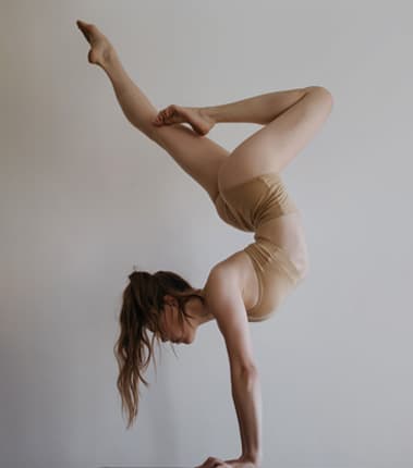Hand Balancing
